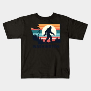 Washington Classic Bigfoot Pose with Vintage Sunset Kids T-Shirt